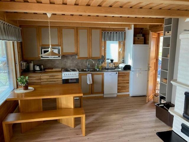 Lomahuvila Kultahiekka Holiday Villa Golden Sand Kivilahti Екстериор снимка